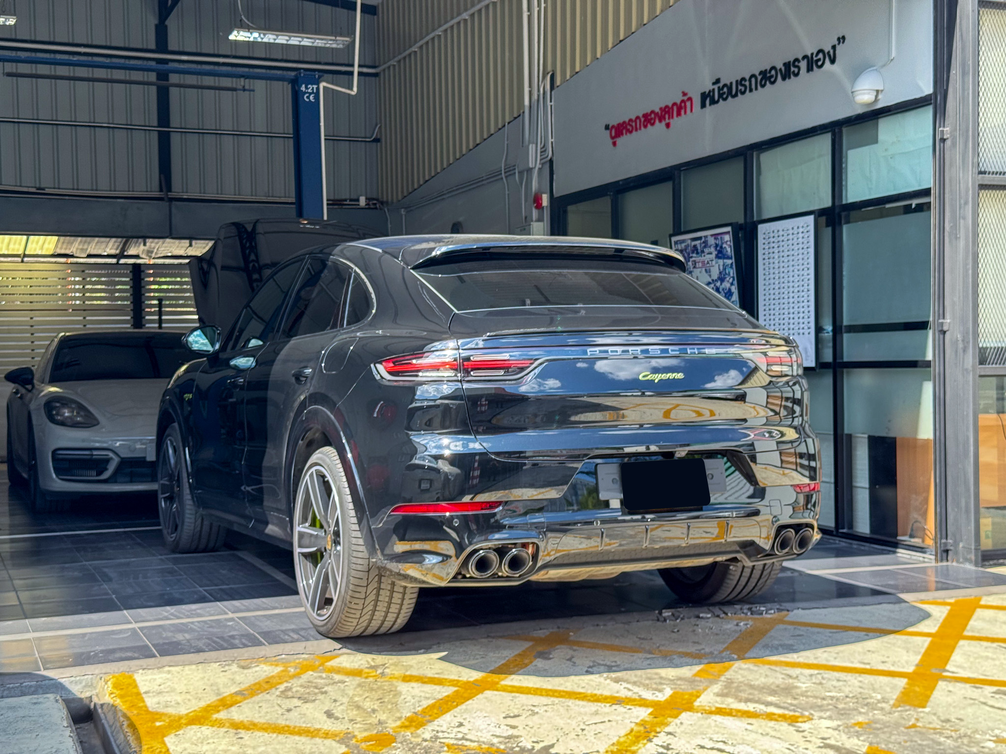 ปลุกพลัง Cayenne ให้ "ลื่น...เงียบ...พุ่ง" กว่าเดิม ด้วยสูตรลับจากเยอรมัน!